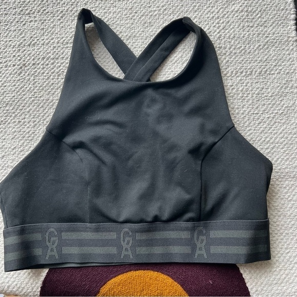 GOOD AMERICAN THE CROSSBACK ICON BLACK SPORTS BRA SIZE medium - Picture 2 of 5